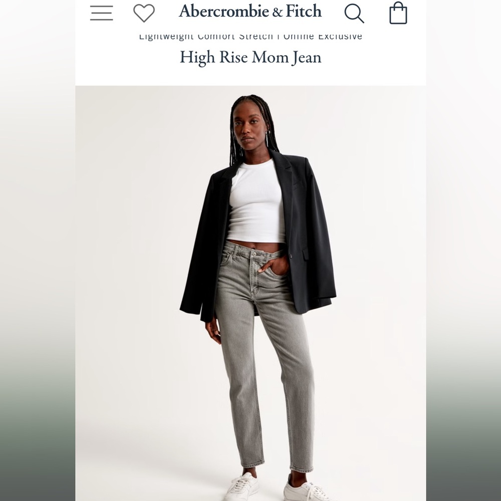 Abercrombie High Rise Mom Jean size 26/2
